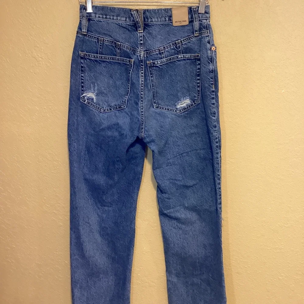 Free People‎ CRVY Highly Distressed High Rise Women's Jeans Straight Leg Size 27